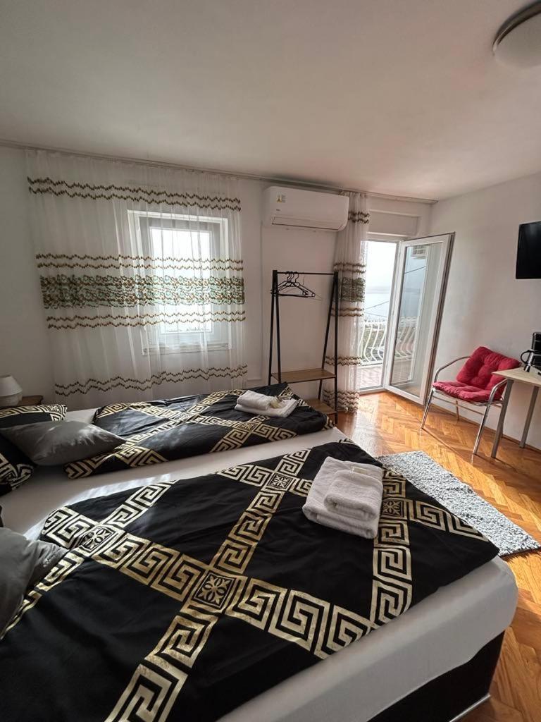 Apartmani Dramalj Exteriör bild